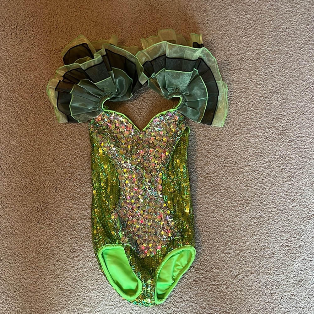 Girls dance costume